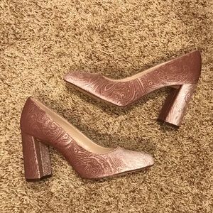 NWOT Nine West Velvet Patterned Block Heels